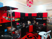 Satılır 5 otaqlı 200 m2 həyət evi Binə