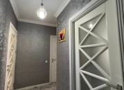 Satılır 2 otaqlı 60 m2 köhnə tikili Xalqlar Dostluğu m.