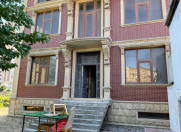 Satılır 6 otaqlı 650 m2 villa 9 mkr