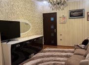 Satılır 2 otaqlı 60 m2 köhnə tikili 8 mkr