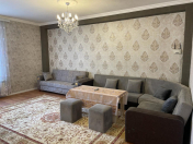 İcarəyə verilir 2 otaqlı 105 m2 yeni tikili 20 yanvar m.