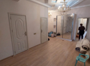 İcarəyə verilir 3 otaqlı 141 m2 yeni tikili Nizami r.