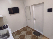 İcarəyə verilir 1 otaqlı 33 m2 həyət evi İnşaatçılar m.