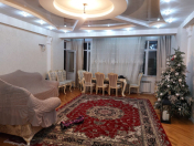 Satılır 3 otaqlı 137 m2 yeni tikili Neftçilər m.
