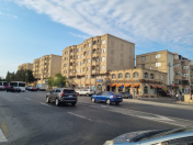Satılır 2 otaqlı 50 m2 köhnə tikili Gənclik m.