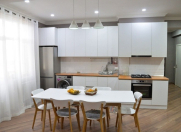 Satılır 4 otaqlı 120 m2 yeni tikili Yeni Yasamal