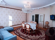 İcarəyə verilir 3 otaqlı 95 m2 yeni tikili Şah İsmayıl Xətai m.