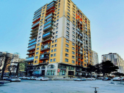 Satılır 4 otaqlı 191 m2 yeni tikili Gənclik m.