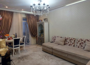 Satılır 3 otaqlı 70 m2 köhnə tikili Xalqlar Dostluğu m.