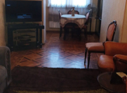 Satılır 3 otaqlı 58 m2 köhnə tikili Qara Qarayev m.