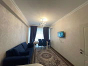 İcarəyə verilir 2 otaqlı 52 m2 yeni tikili 20 yanvar m.