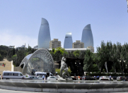 İcarəyə verilir 2 otaqlı 65 m2 köhnə tikili Azneft meydanı