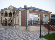 Satılır 8 otaqlı 714 m2 villa Novxanı