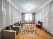 İcarəyə verilir 2 otaqlı 79 m2 yeni tikili Əhmədli m.