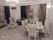 Satılır 4 otaqlı 160 m2 yeni tikili Qələbə dairəsi