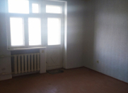 Satılır 3 otaqlı 64 m2 köhnə tikili Həzi Aslanov m.