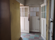 Satılır 3 otaqlı 80 m2 köhnə tikili 28 May m.