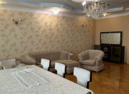 İcarəyə verilir 3 otaqlı 125 m2 yeni tikili Ağ şəhər