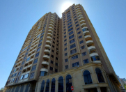 Satılır 4 otaqlı 175 m2 yeni tikili 28 May m.