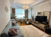 Satılır 3 otaqlı 90 m2 yeni tikili İnşaatçılar m.