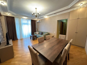 İcarəyə verilir 2 otaqlı 70 m2 yeni tikili Şah İsmayıl Xətai m.