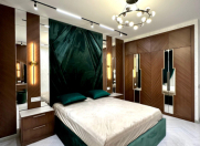 Satılır 4 otaqlı 178 m2 yeni tikili Elmlər Akademiyası m.