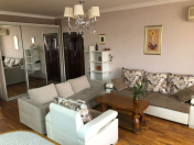 İcarəyə verilir 3 otaqlı 80 m2 köhnə tikili Şah İsmayıl Xətai m.