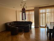 İcarəyə verilir 3 otaqlı 150 m2 yeni tikili 28 May m.