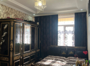 Satılır 2 otaqlı 75 m2 yeni tikili İnşaatçılar m.