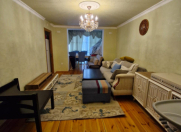 Satılır 2 otaqlı 43 m2 köhnə tikili İnşaatçılar m.