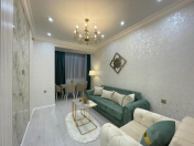 Satılır 2 otaqlı 45 m2 köhnə tikili Elmlər Akademiyası m.