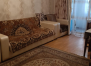 Satılır 2 otaqlı 50 m2 köhnə tikili Qara Qarayev m.