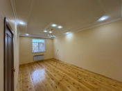İcarəyə verilir 4 otaqlı 80 m2 yeni tikili Xocasən m.