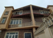 Satılır 7 otaqlı 275 m2 həyət evi Binə