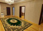 İcarəyə verilir 3 otaqlı 137 m2 yeni tikili Neftçilər m.