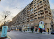 İcarəyə verilir 4 otaqlı 100 m2 köhnə tikili Sahil m.