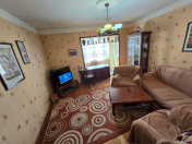 Satılır 5 otaqlı 110 m2 köhnə tikili Qara Qarayev m.
