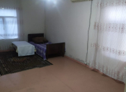 İcarəyə verilir 3 otaqlı 130 m2 köhnə tikili Metropark