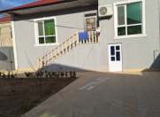 Satılır 4 otaqlı 120 m2 bağ evi Binə