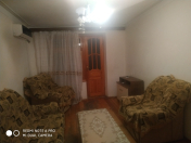 İcarəyə verilir 2 otaqlı 48 m2 köhnə tikili 8 km