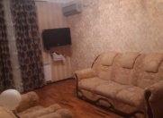 İcarəyə verilir 2 otaqlı 50 m2 köhnə tikili Moskva univermağı