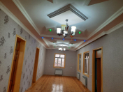 Satılır 3 otaqlı 200 m2 həyət evi Naftalan