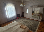 Satılır 5 otaqlı 330 m2 həyət evi Lənkəran