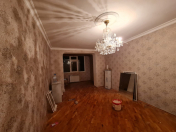 Satılır 2 otaqlı 47 m2 köhnə tikili İnşaatçılar m.