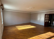 Satılır 4 otaqlı 80 m2 köhnə tikili 8 mkr