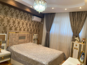 Satılır 4 otaqlı 160 m2 yeni tikili Nəriman Nərimanov m.