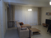 İcarəyə verilir 2 otaqlı 75 m2 yeni tikili Şah İsmayıl Xətai m.