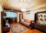 Satılır 2 otaqlı 60 m2 köhnə tikili Nəsimi r.