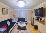 Satılır 3 otaqlı 65 m2 köhnə tikili Elmlər Akademiyası m.