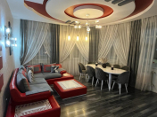 Satılır 4 otaqlı 141 m2 yeni tikili İnşaatçılar m.